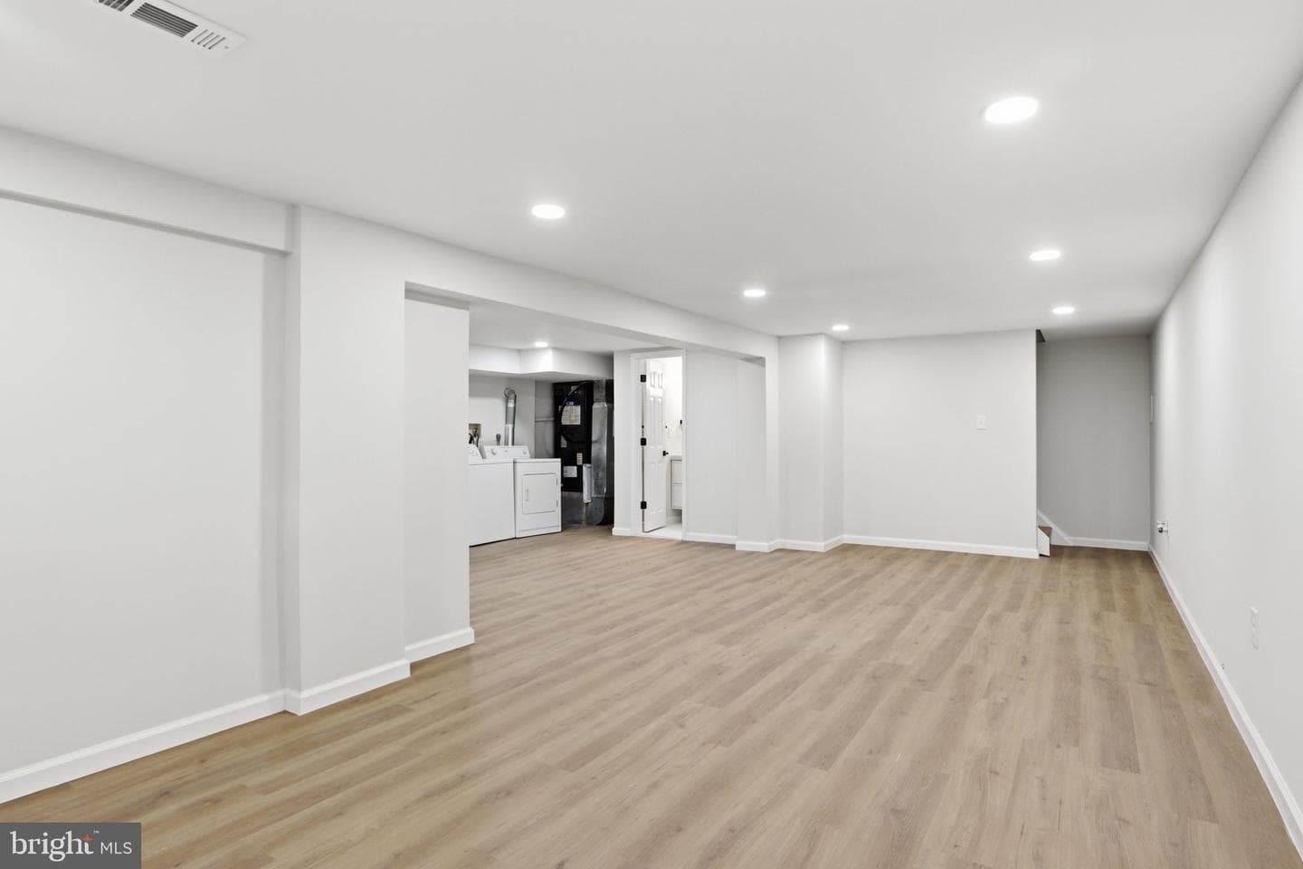 105 Simmons Lane photo 26