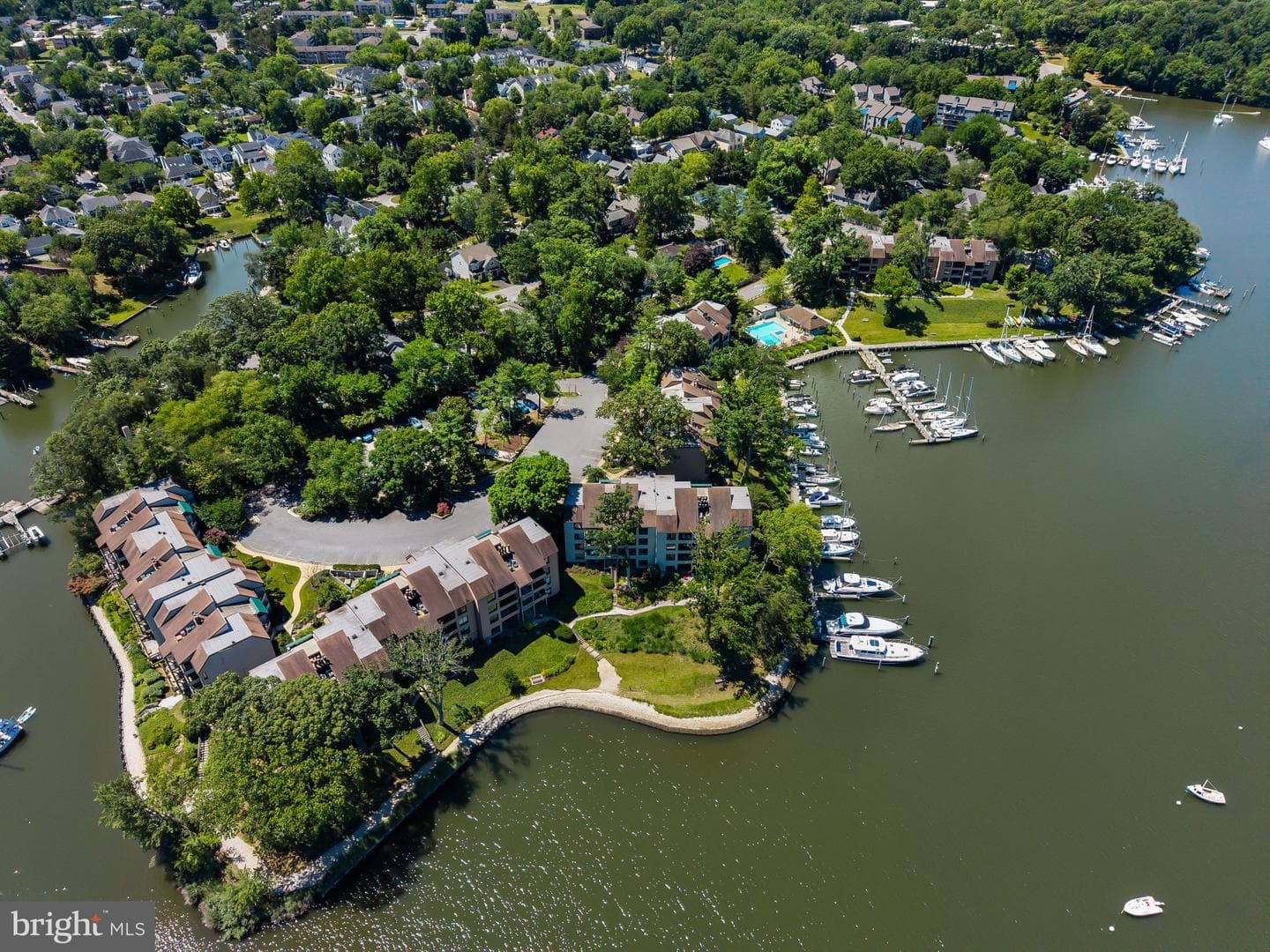 6 President Point Dr # B3 photo 30
