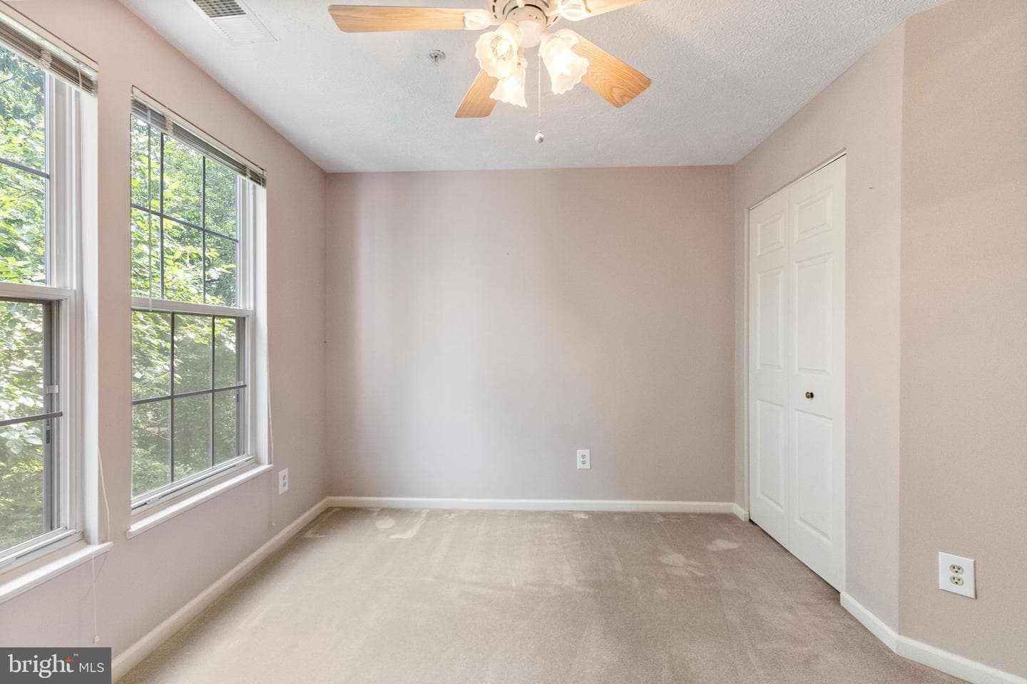 2452 Apple Blossom Lane #202 photo 34