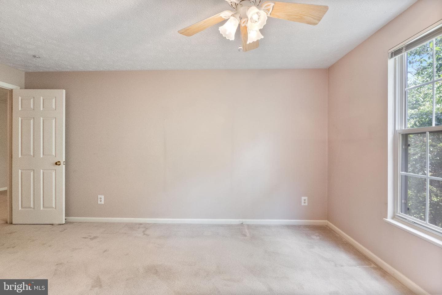 2452 Apple Blossom Lane #202 photo 35
