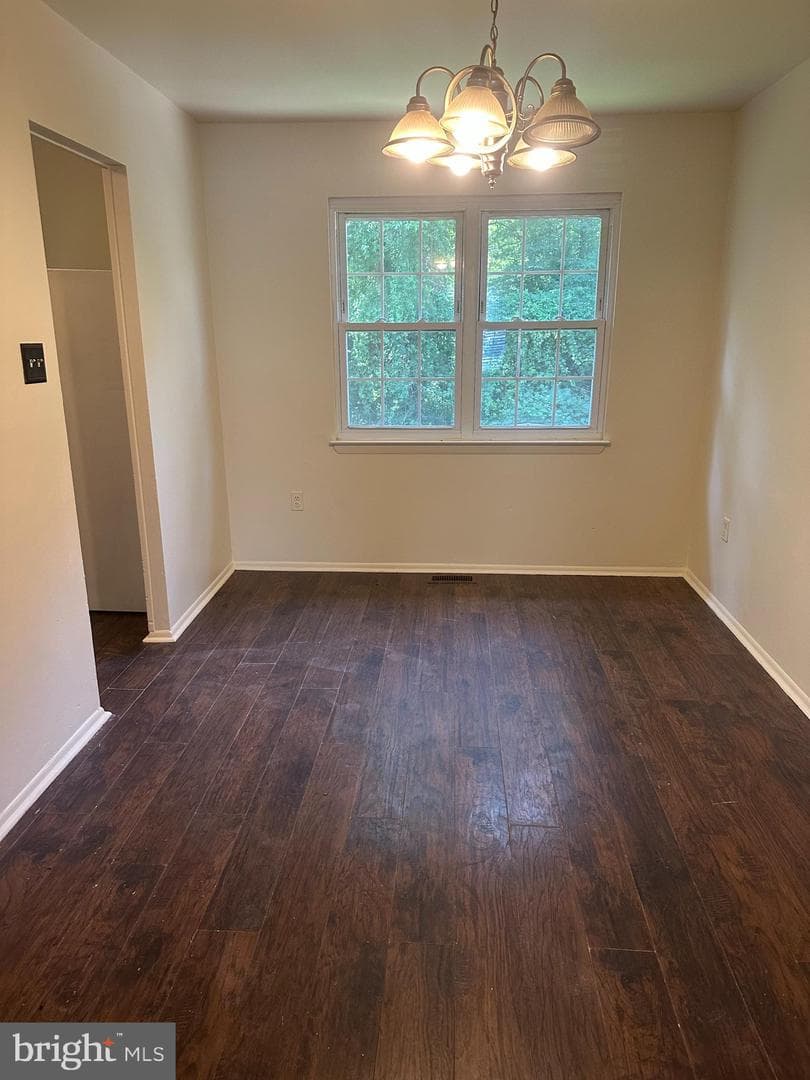 8253 Parham Court photo 7