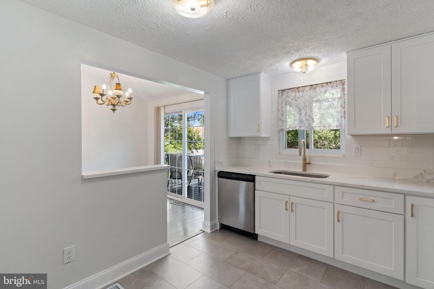 1424 Boulder Lane photo 10