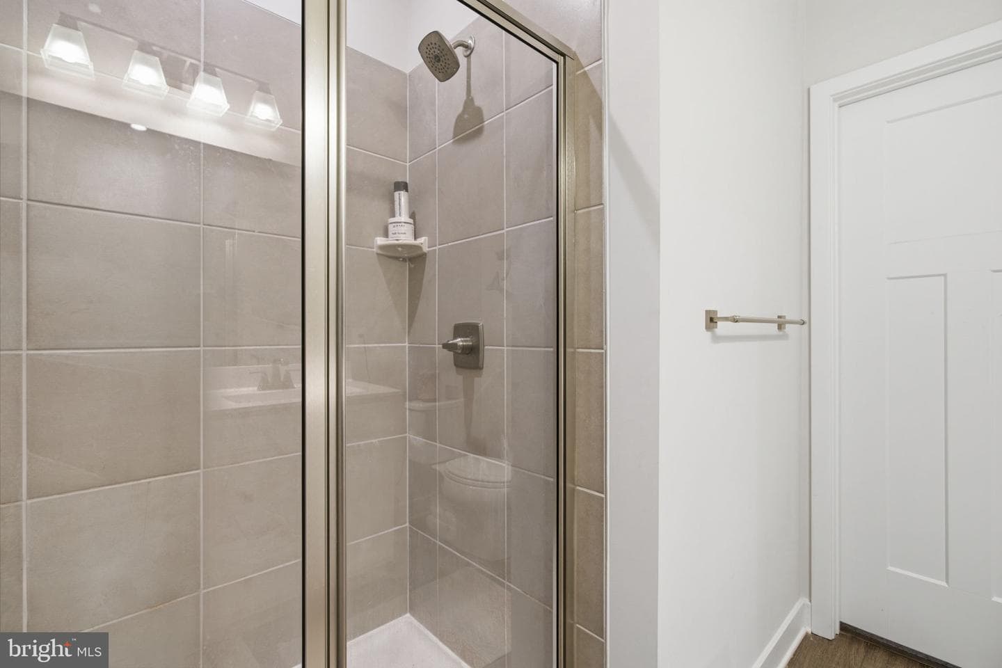649 Lakemont Drive photo 22