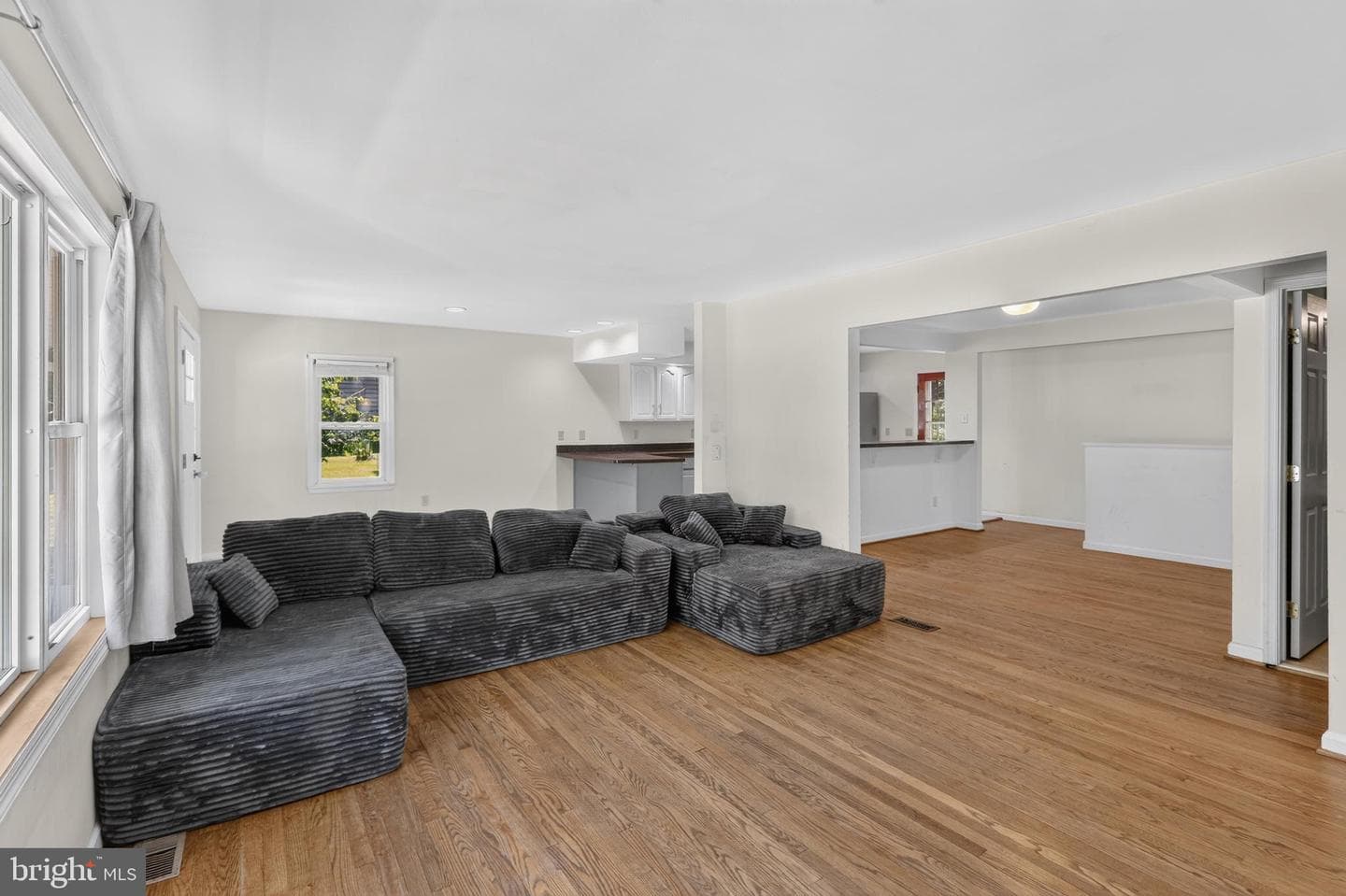 788 Paul Birch Drive photo 11