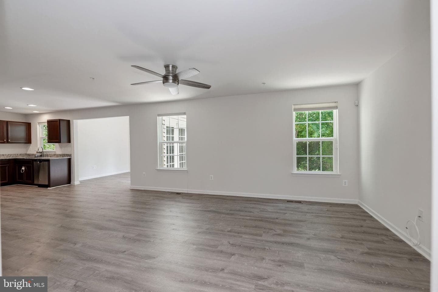 321 Kenjamin Court photo 5