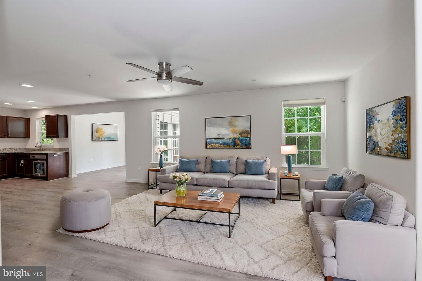 321 Kenjamin Court photo 6
