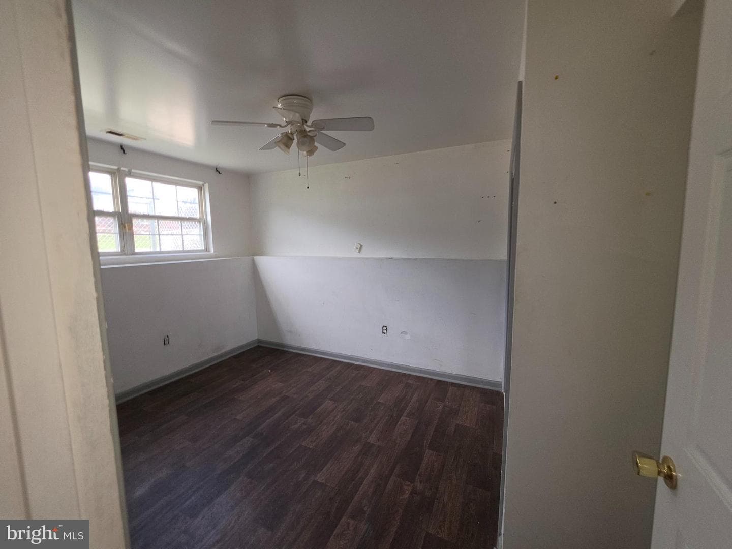 5705 Redmond Street photo 26