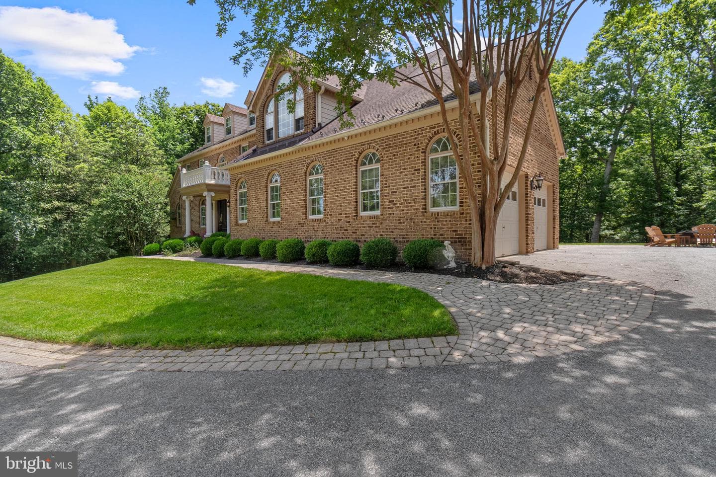 900 Weather Vane Way photo 4