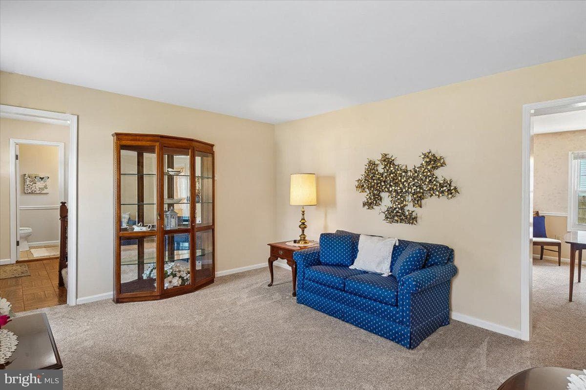 1069 Snow Hill Lane photo 7