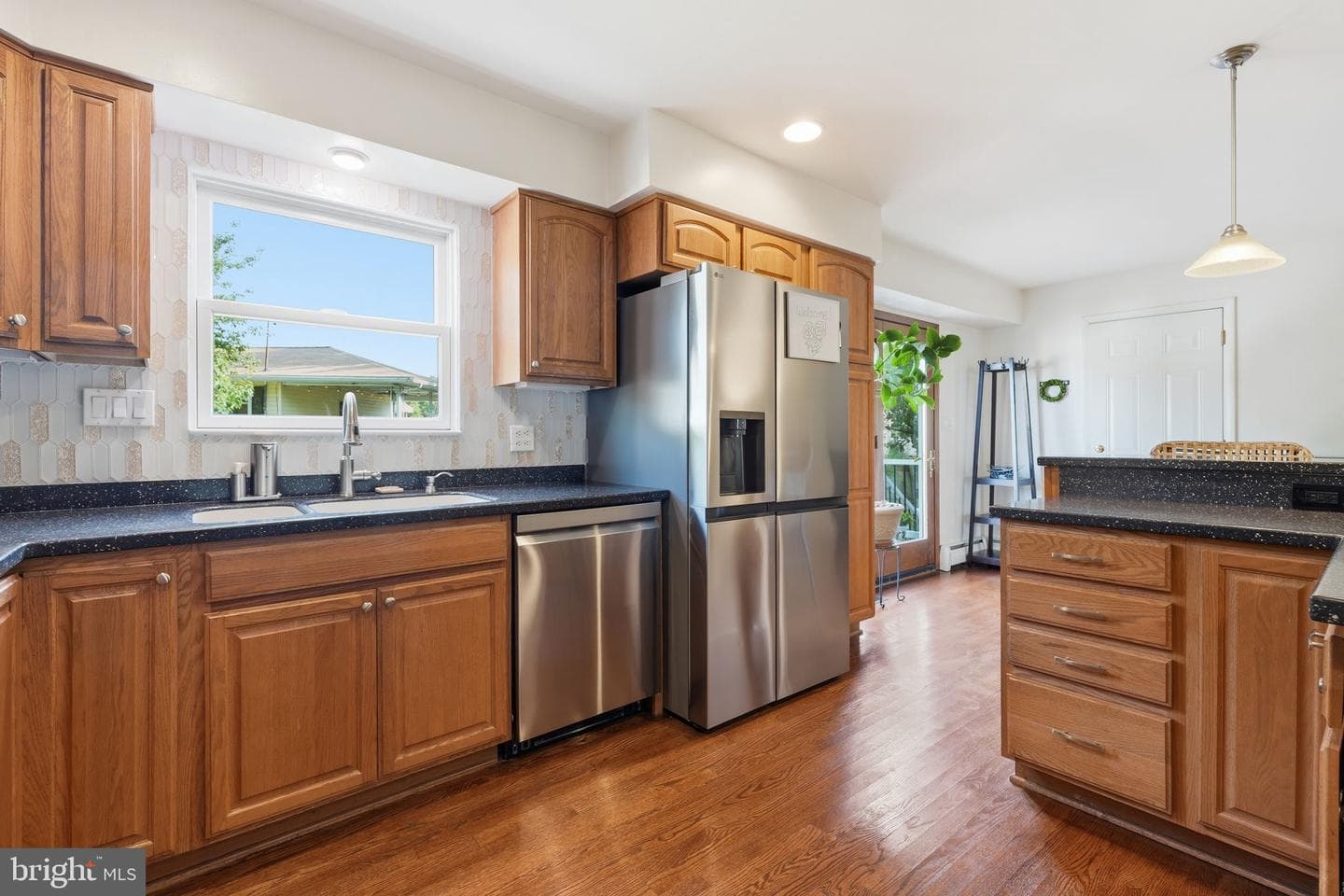 8418 Geneva Road photo 5
