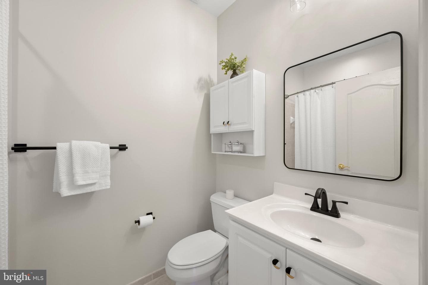 704 Brannock Terrace photo 52