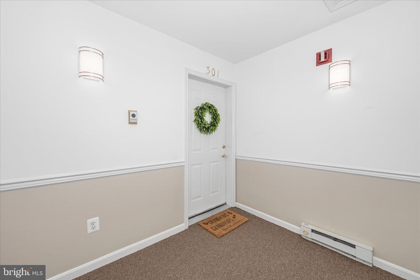 501 Mathias Hammond Way #301 photo 5