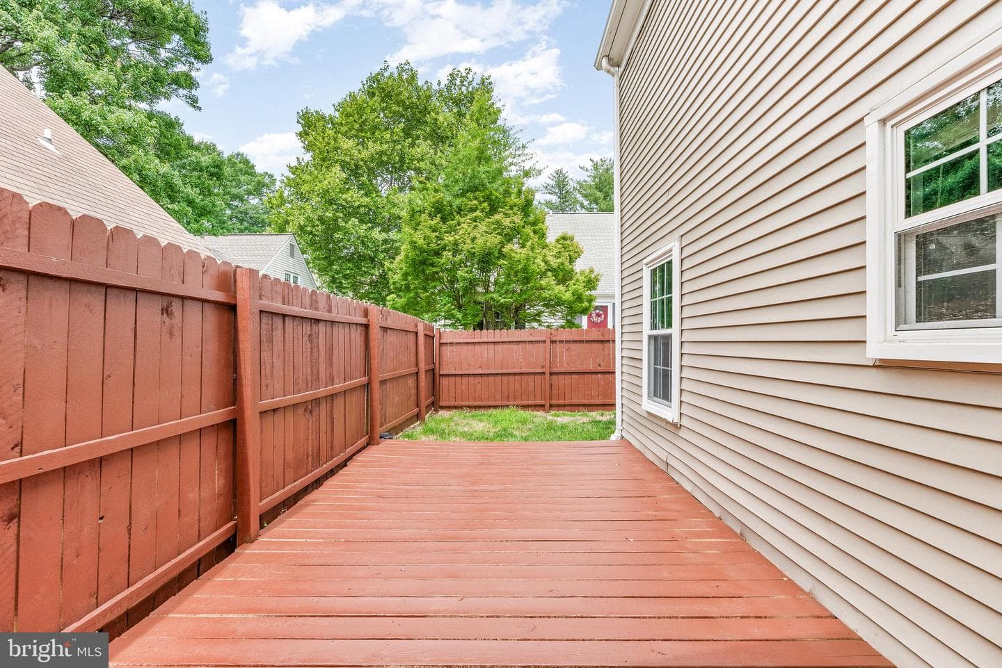 2460 Yarmouth Lane photo 31