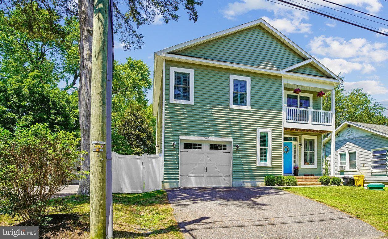 1613 Lee Drive photo 5