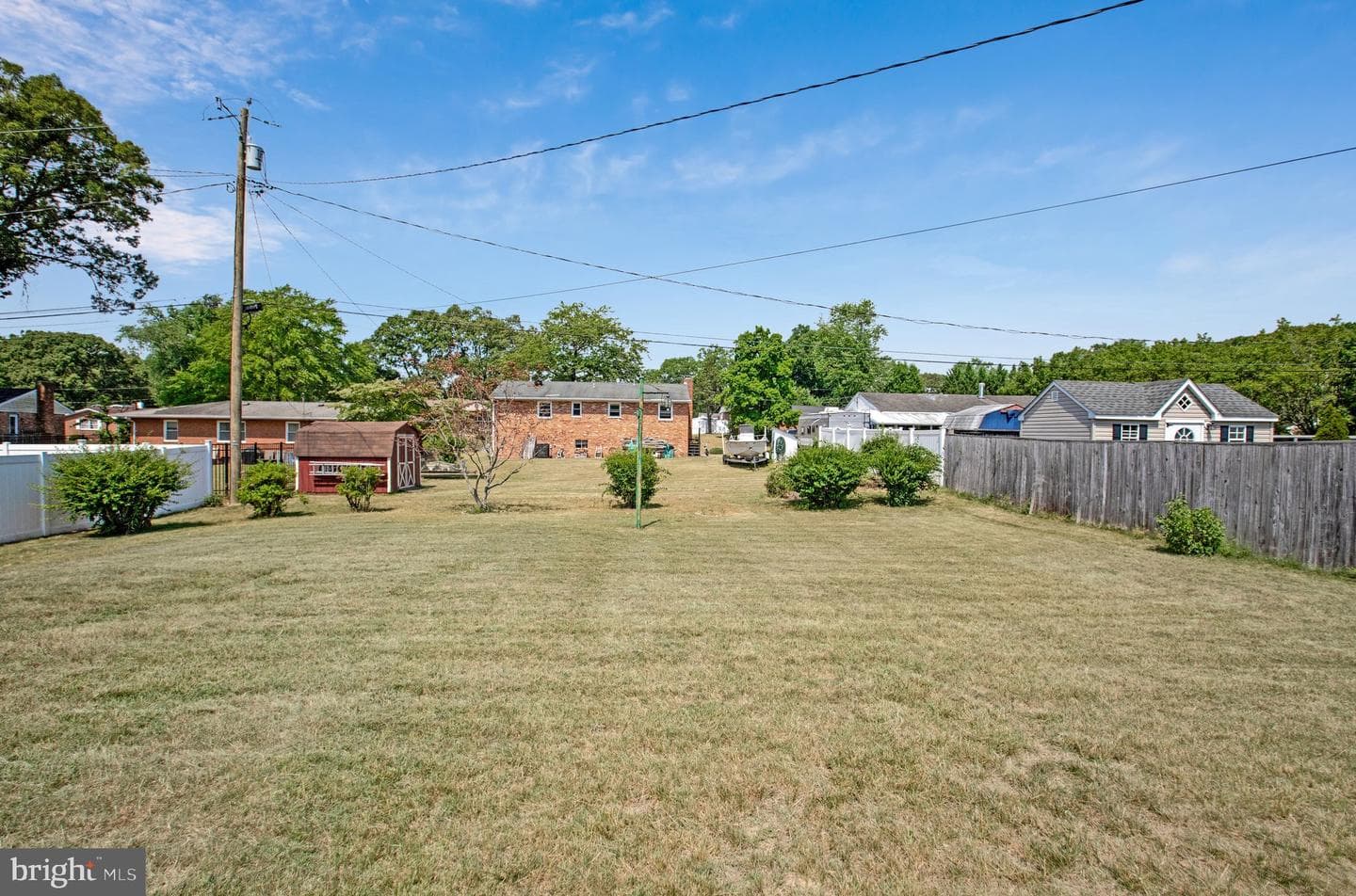 8252 Camion Road photo 5