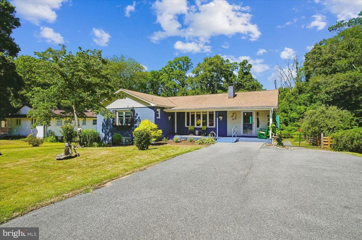 278 Hillsmere Drive, Annapolis