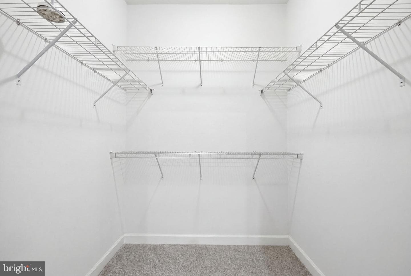 148 Merrimack Way photo 24