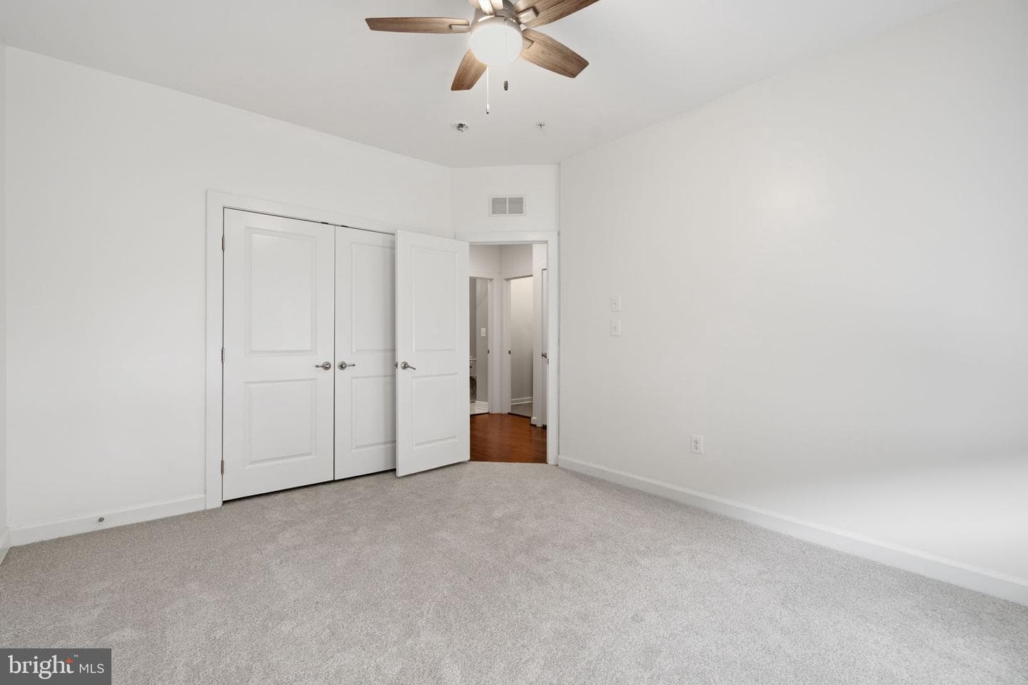 148 Merrimack Way photo 29