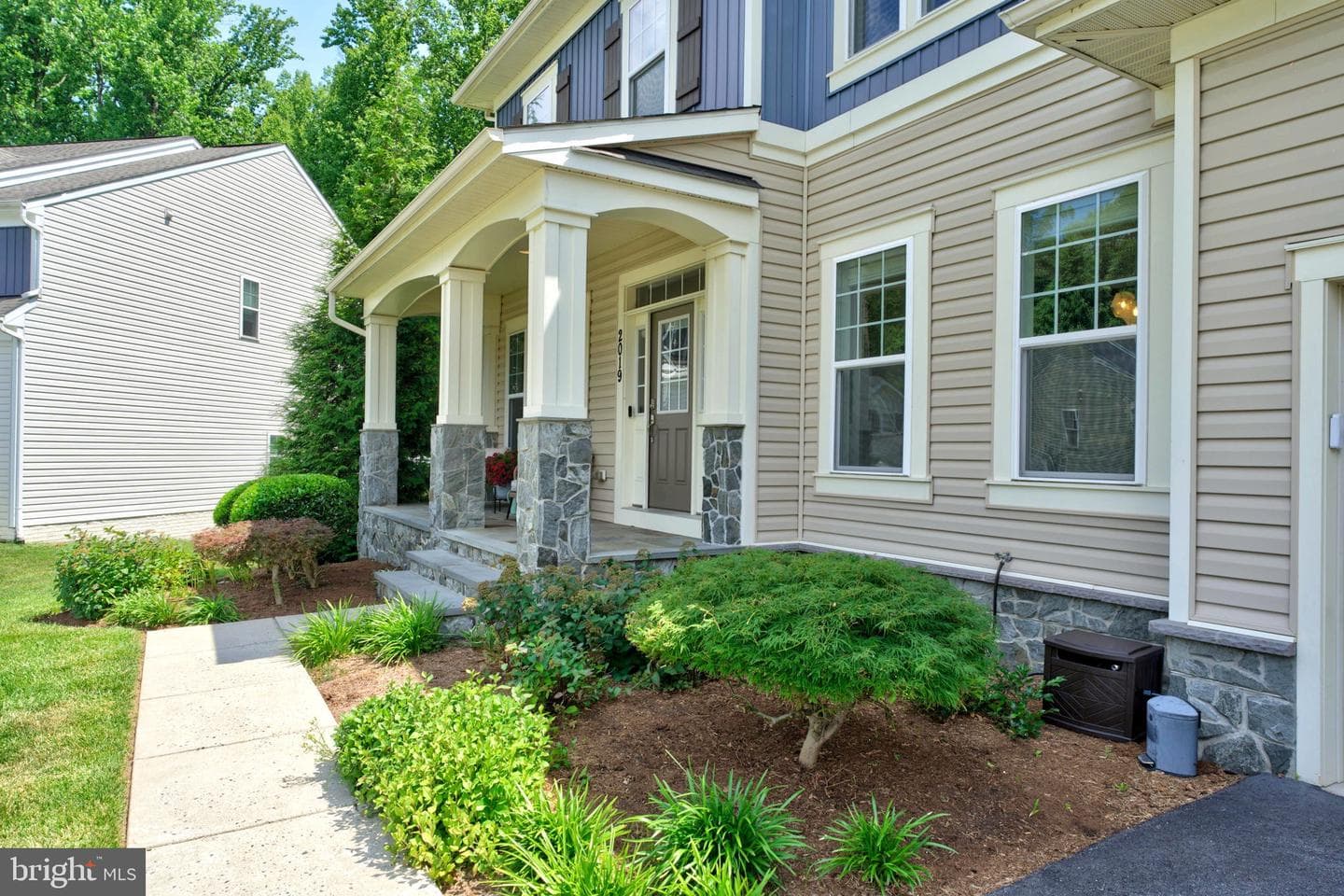 2019 Basil Hall Court photo 4