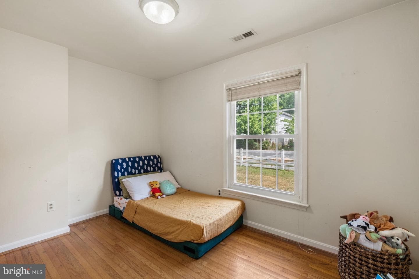 117 Oakwood Road photo 23