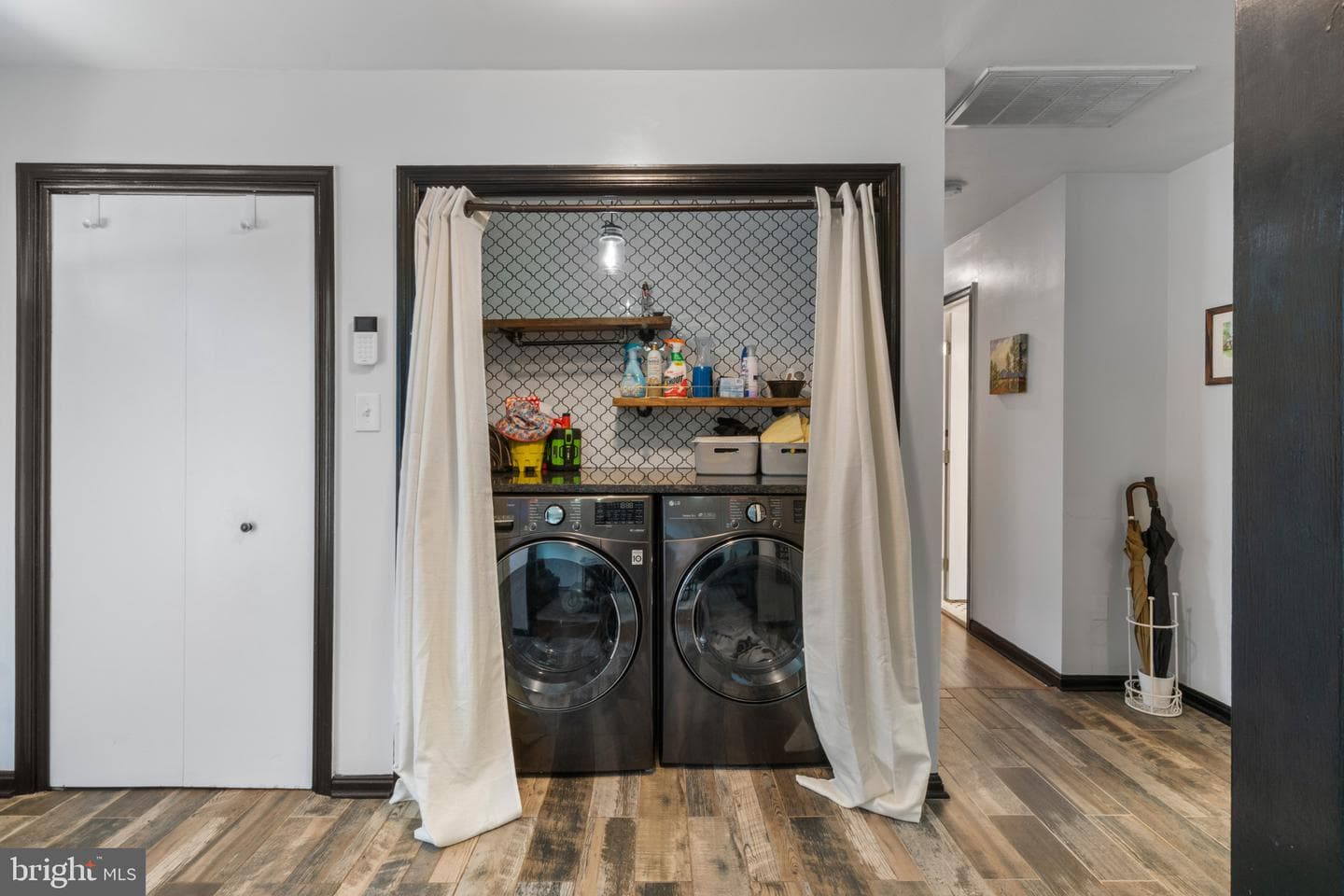 117 Oakwood Road photo 59