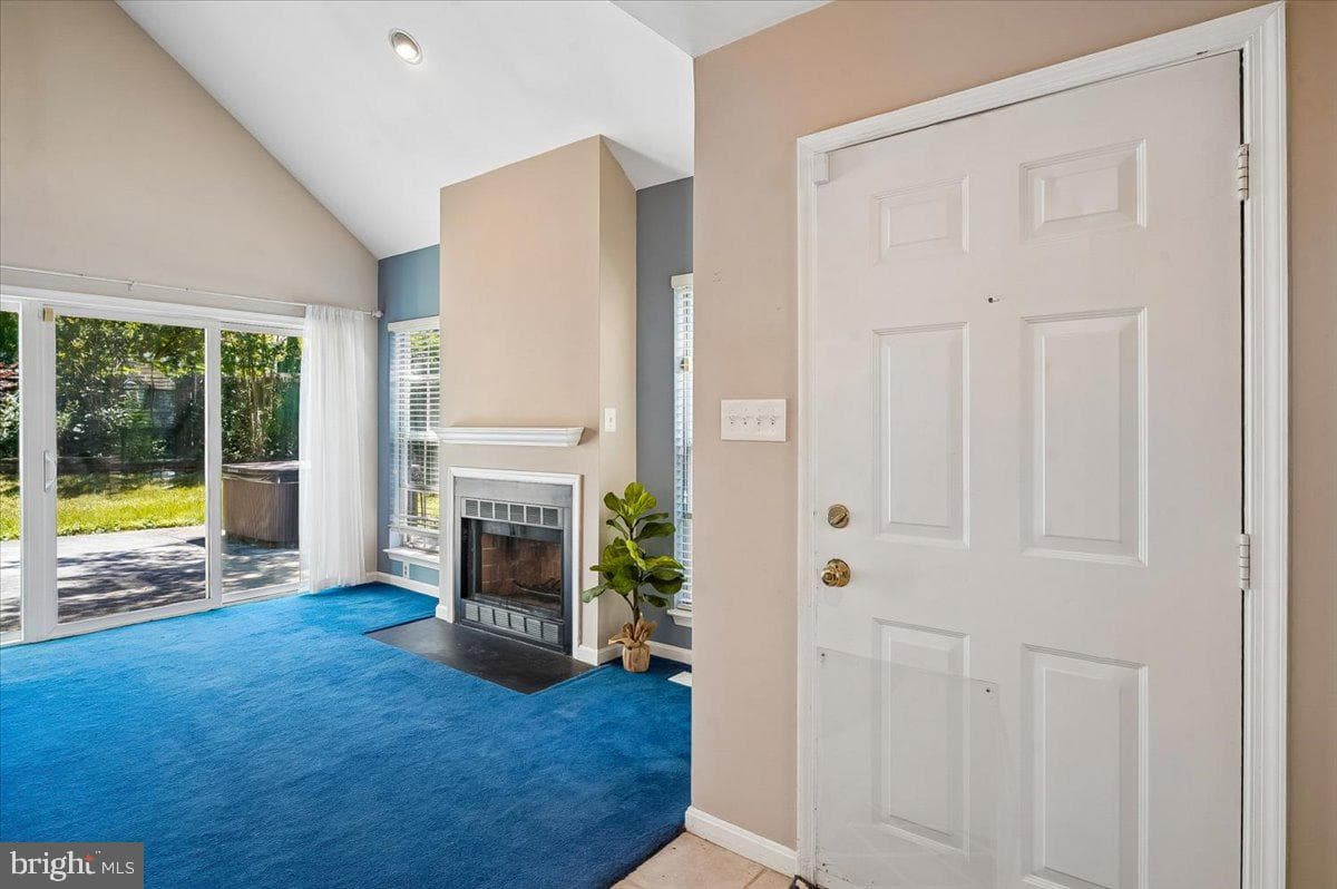 932 Yachtsman Way photo 8