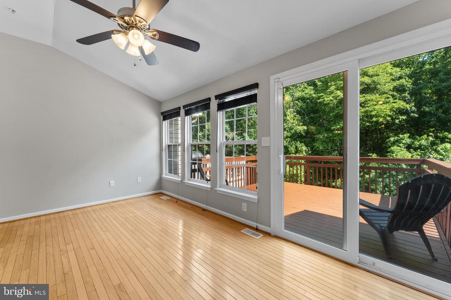 1504 Falling Brook Court photo 15