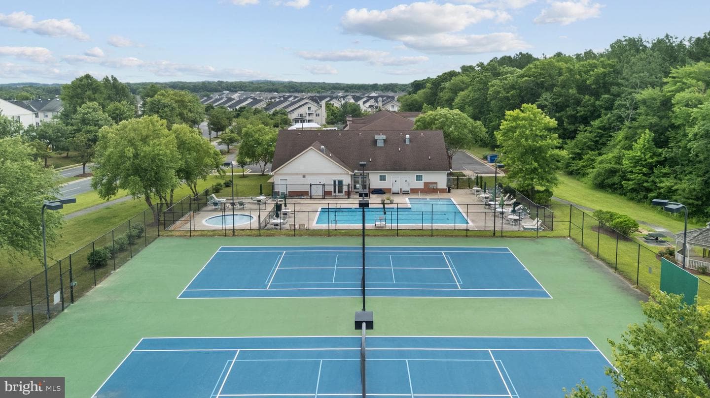 1504 Falling Brook Court photo 48