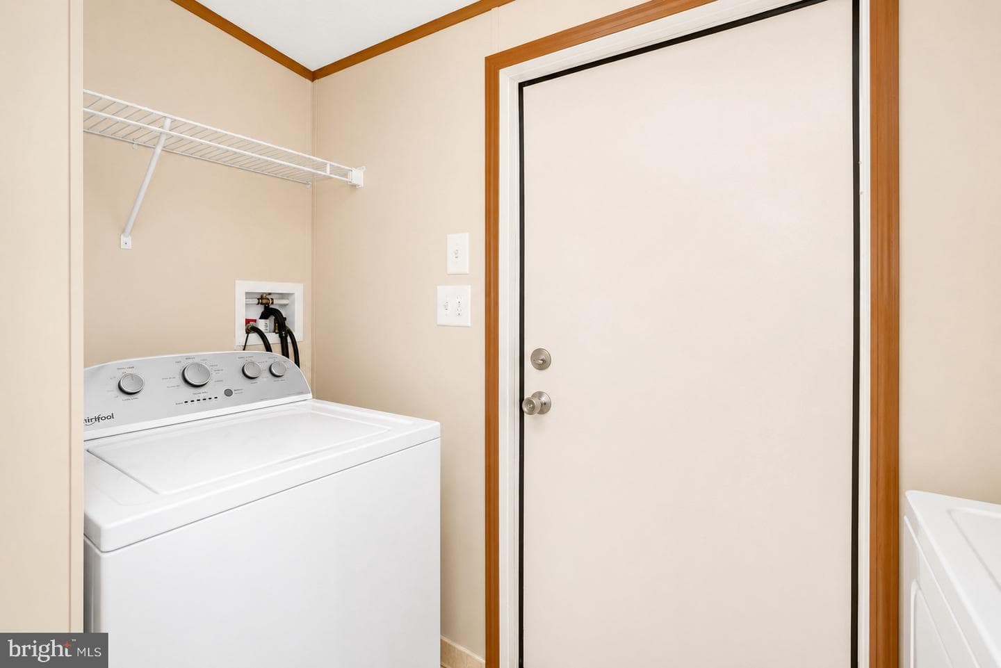996 Margarita Street photo 24