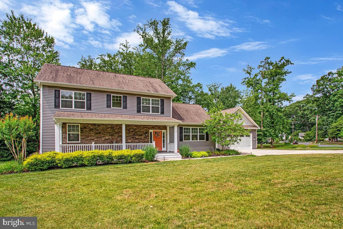 2978 Valley View Road photo 4
