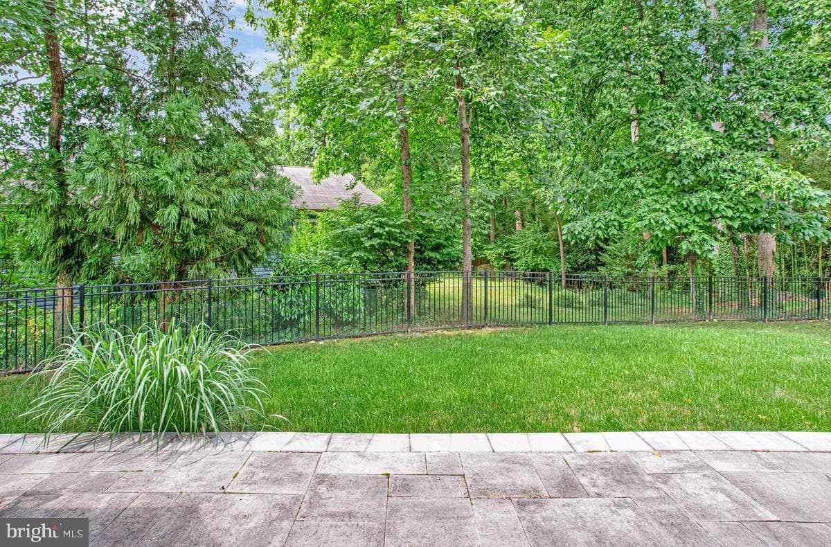 2978 Valley View Road photo 43