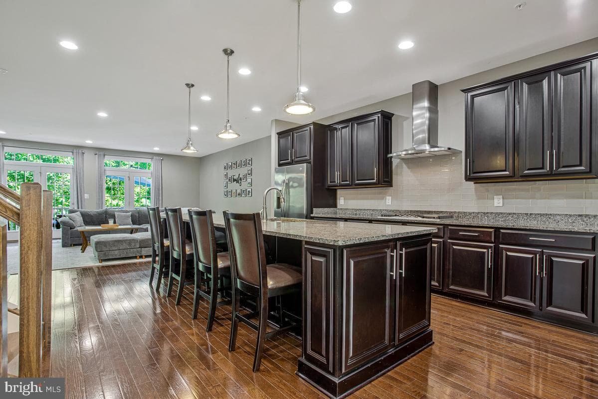 214 Treyburn Way, Arnold