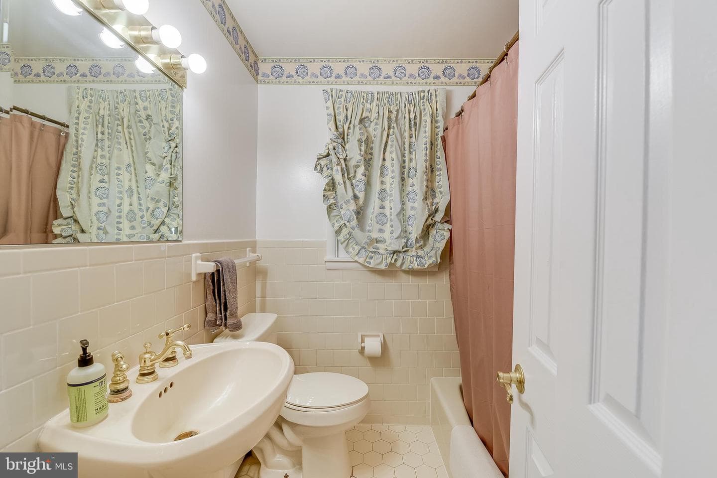 3440 South River Terrace photo 33