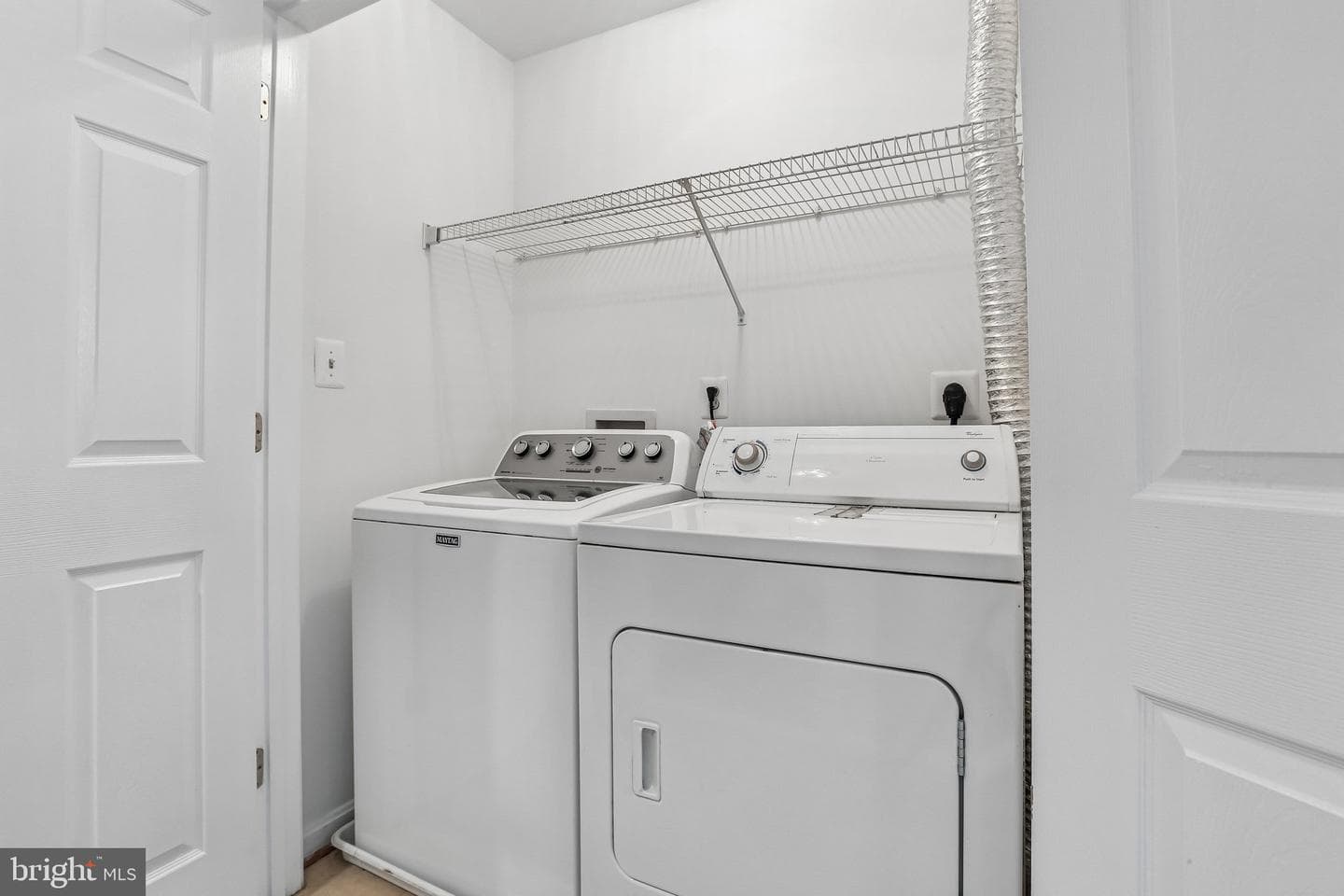 3131 Galaxy Way photo 38