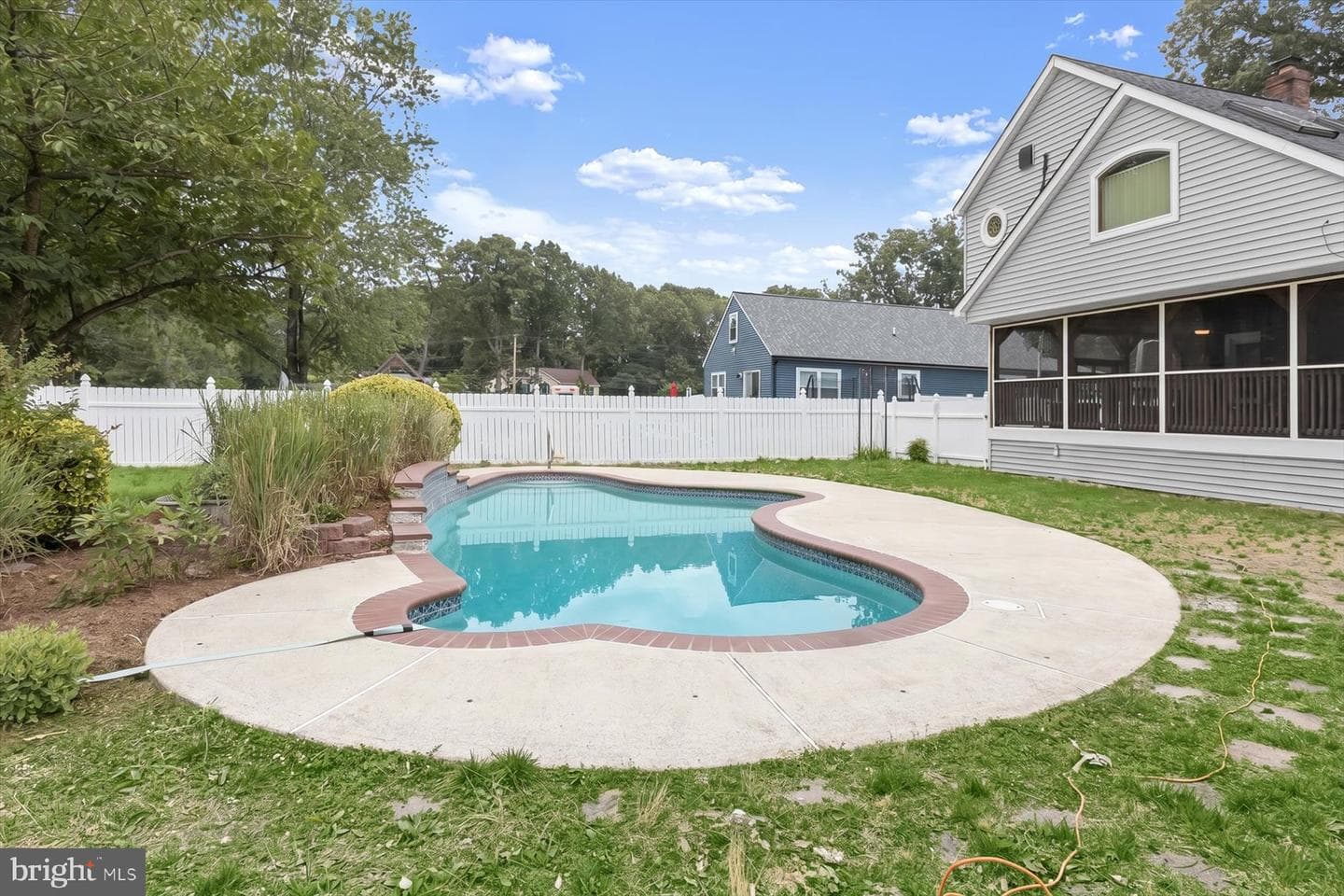 962 Point Pleasant Road photo 69