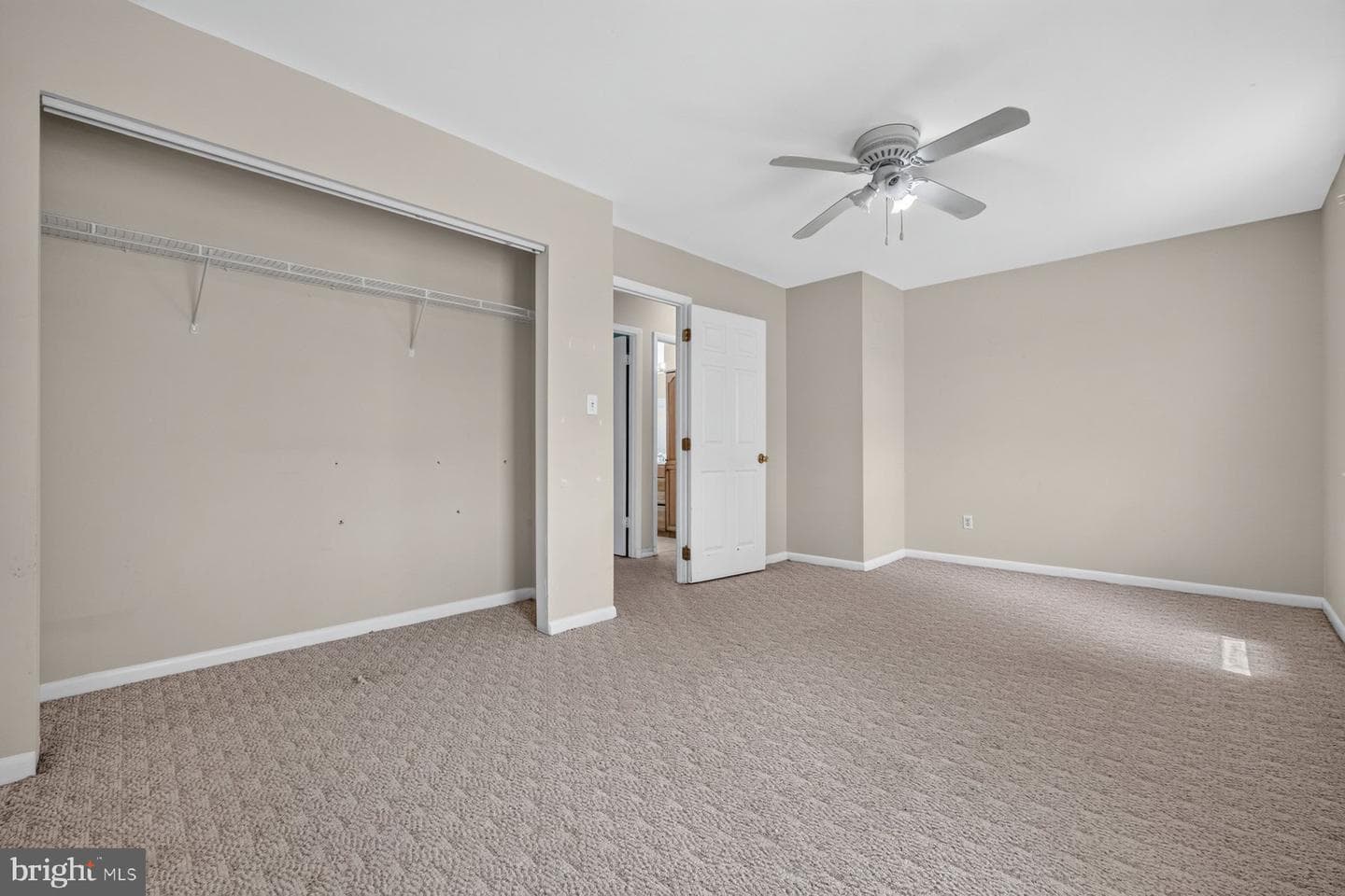 7738 Notley Road photo 15