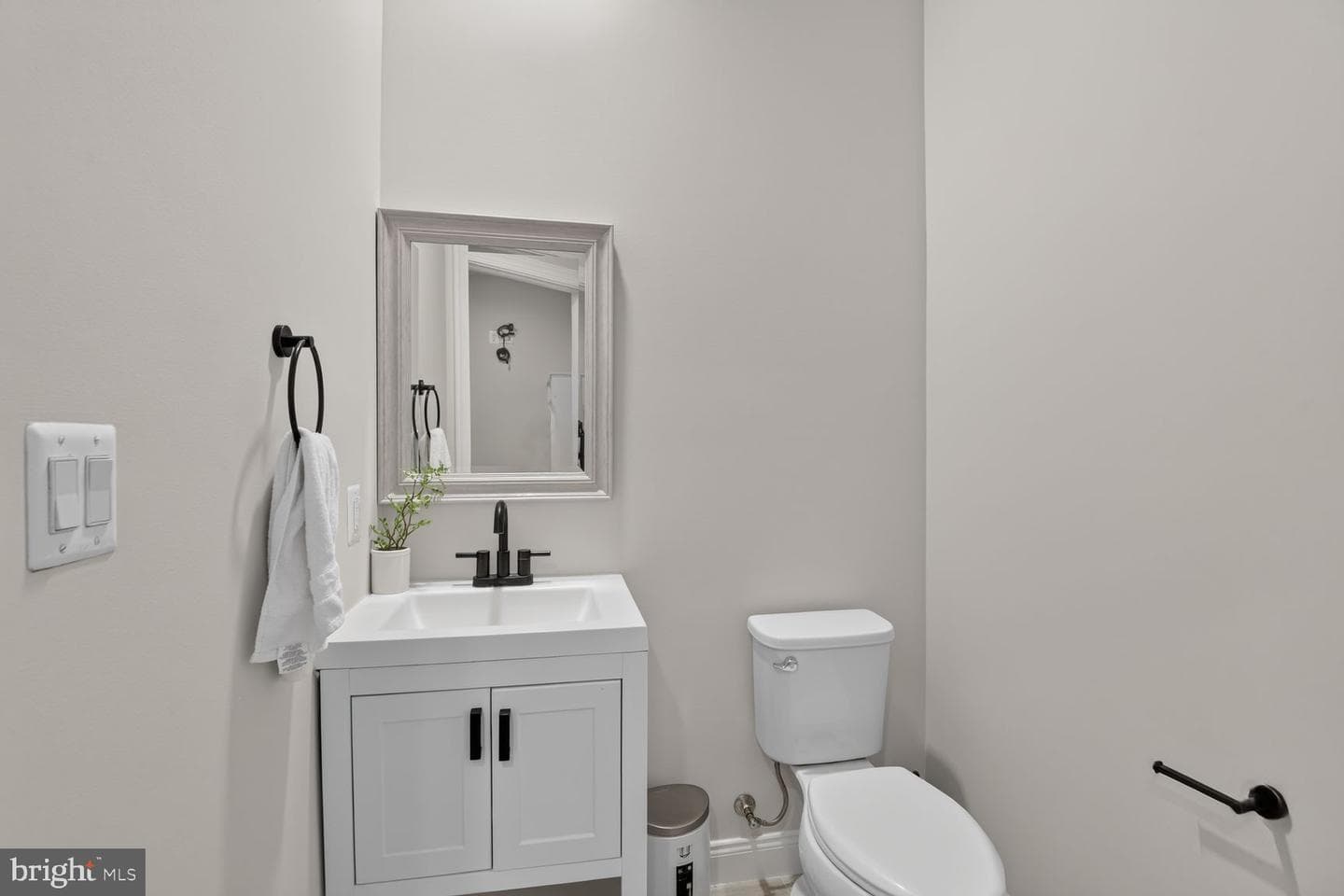 8638 Saint Anthony Drive photo 20