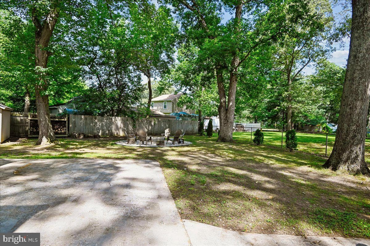 252 Magothy Bridge Road photo 29