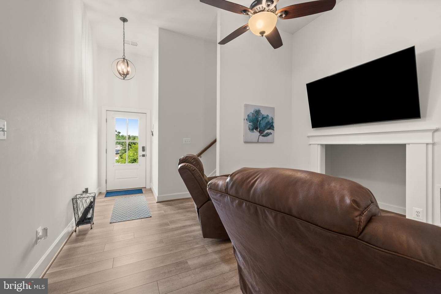 425 Walnut Drive photo 4