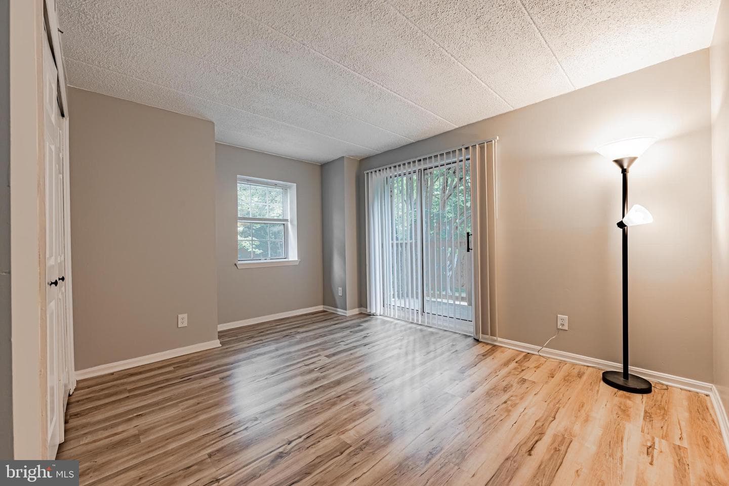 602 Newbridge Court #602 photo 17