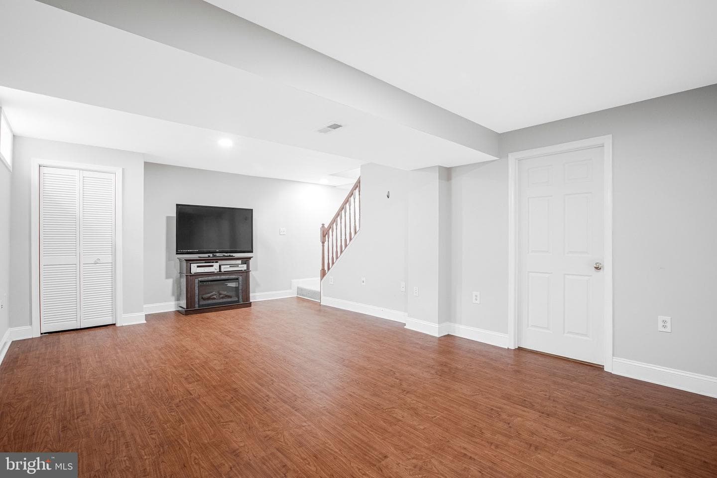 297 Bayonet Place photo 18