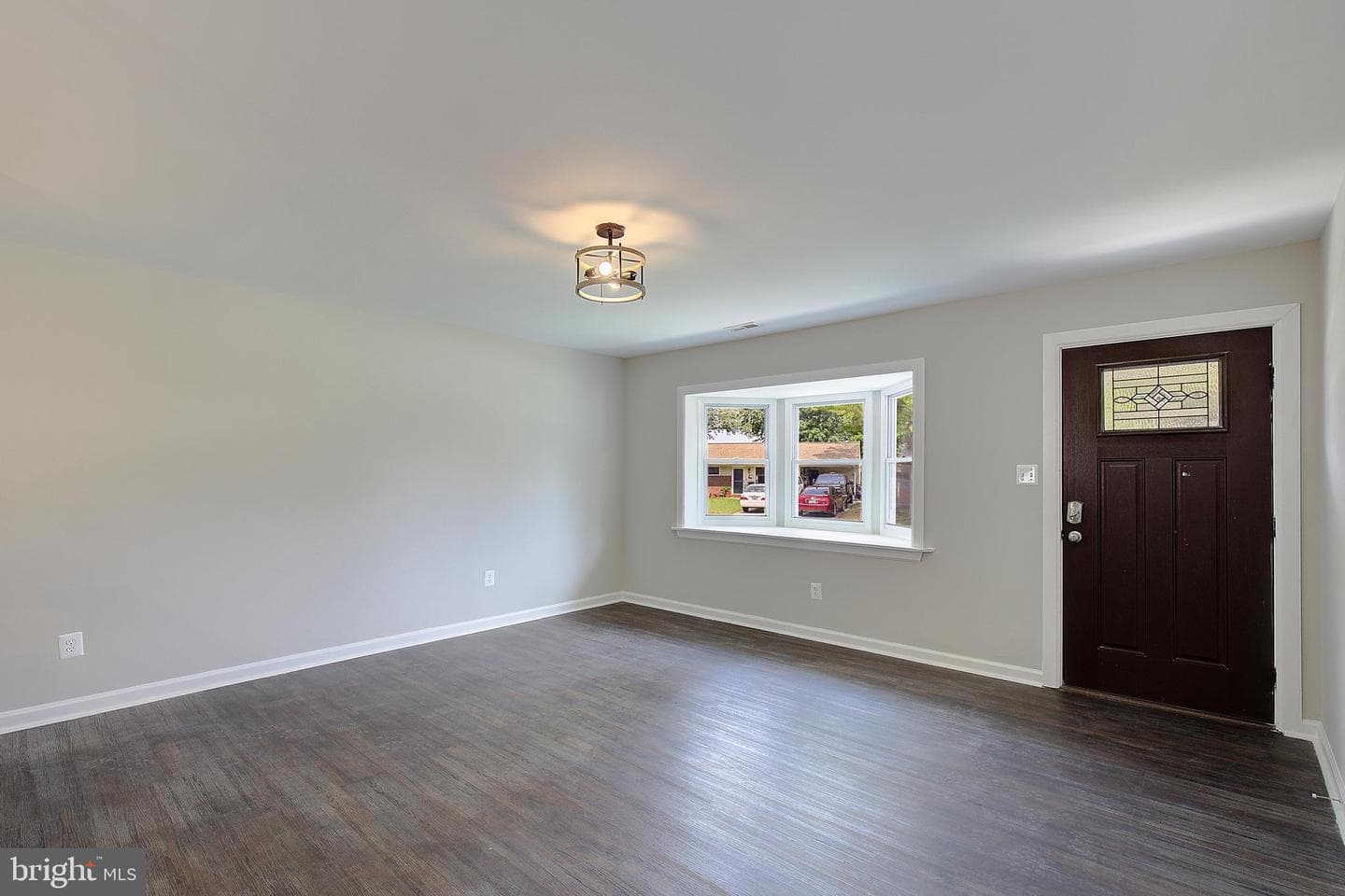 516 Queen Anne Avenue photo 7