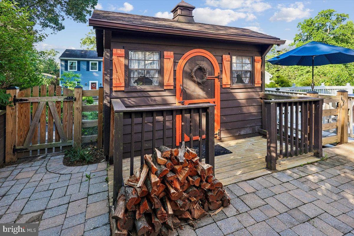 613 West Drive photo 33