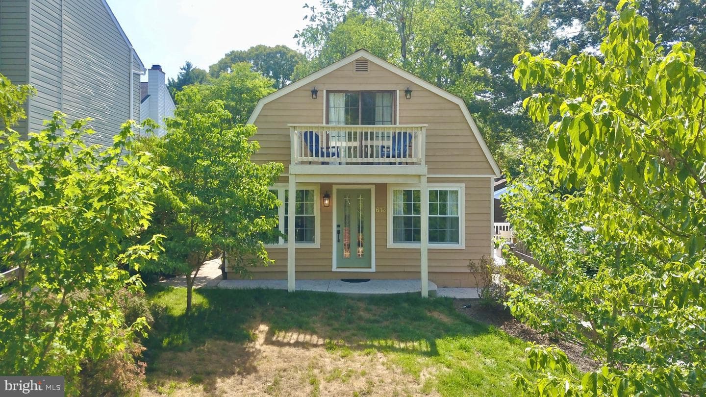613 West Drive photo 40