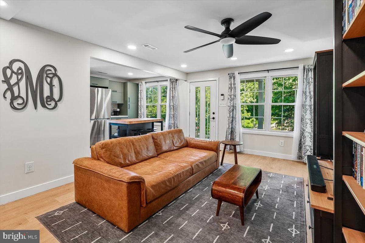 613 West Drive photo 6