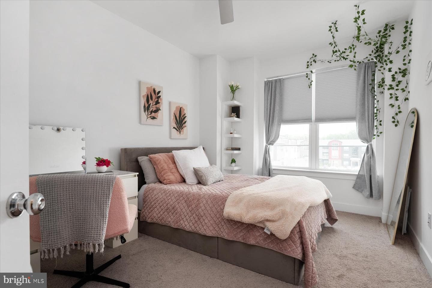 300 Alluvium Dr photo 28