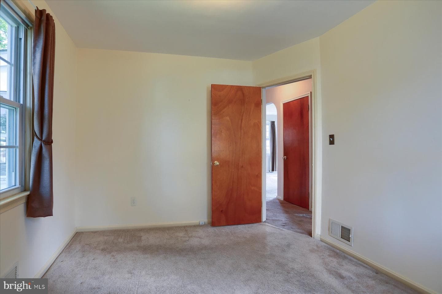 4 Baltimore Avenue photo 15