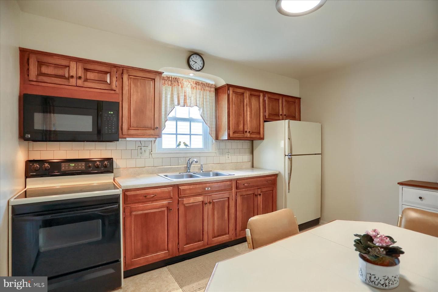 4 Baltimore Avenue photo 5