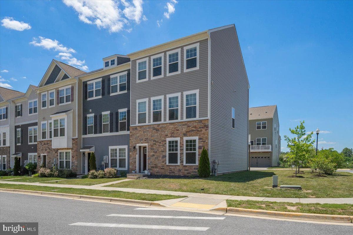 2020 Hinshaw Drive, Odenton