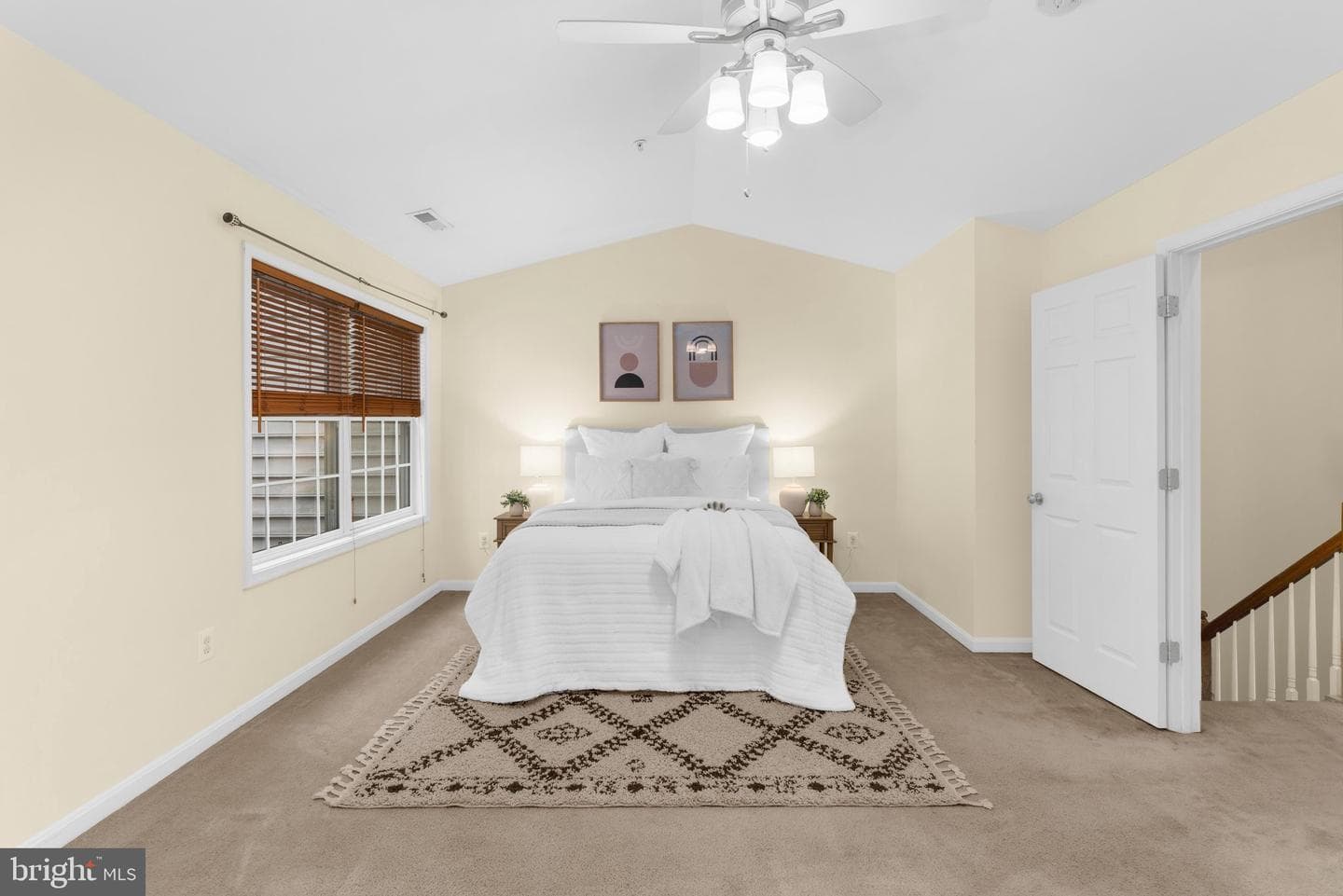 2431 Killarney Ter photo 16